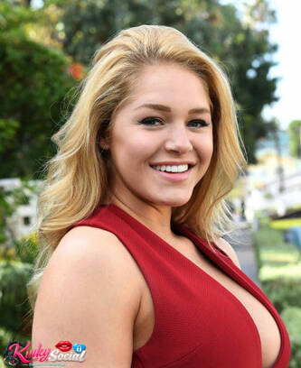 Photo Shoot With OnlyFans Model Courtney Clenney aka Courtney Tailor